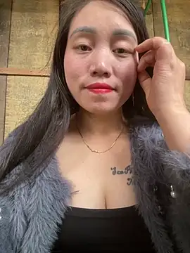 chipp-bong online show from February 2026 01:45:01 AM