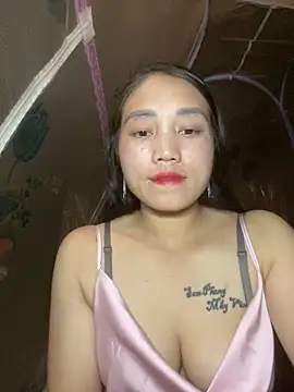 chipp-bong online show from March 2026 01:34:01 PM