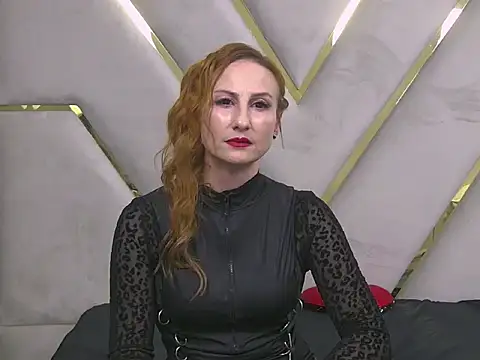 Snapshot of ClaraJason chatting on October 2025 11:24:02 PM ClaraJason online show from October 2025 11:24:02 PM