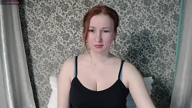 LesanaMagic online show from February 2025 07:41:02 PM