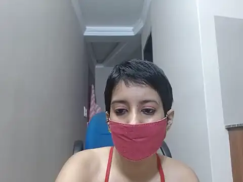 Snapshot of suzen_night chatting on November 2025 03:45:02 PM suzen night online show from November 2025 03:45:02 PM
