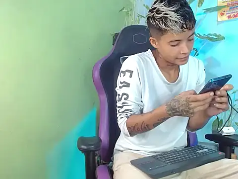 Dorland777 online show from September 2025 12:12:02 AM