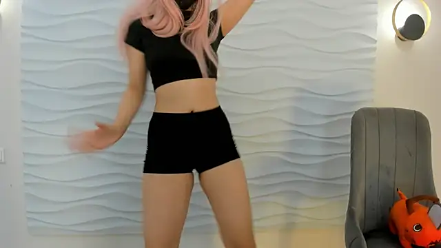 yanyaan online show from December 2025 09:53:01 PM