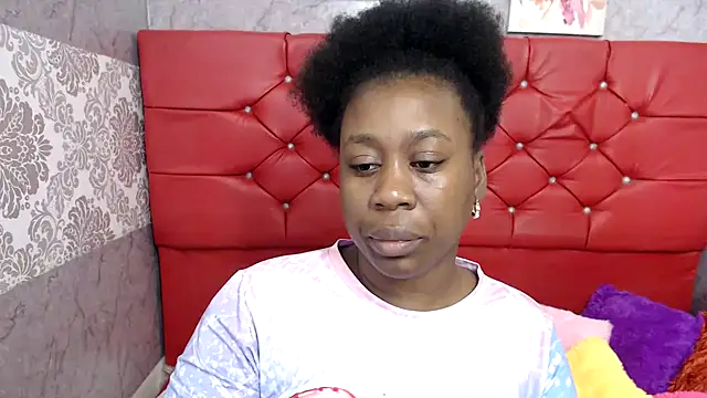 Snapshot of amijacobs chatting on November 2025 12:43:01 AM amijacobs online show from November 2025 12:43:01 AM