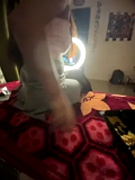 pranjal00000 online show from December 2025 06:03:02 PM