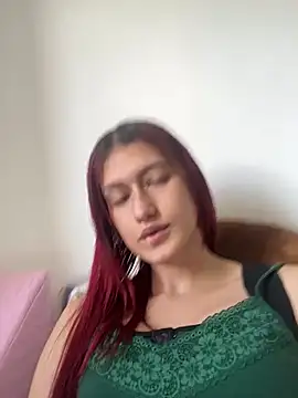 Caroline daring online show from March 2026 04:55:01 PM