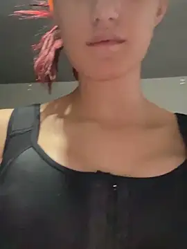 Caroline daring online show from March 2026 06:12:02 PM