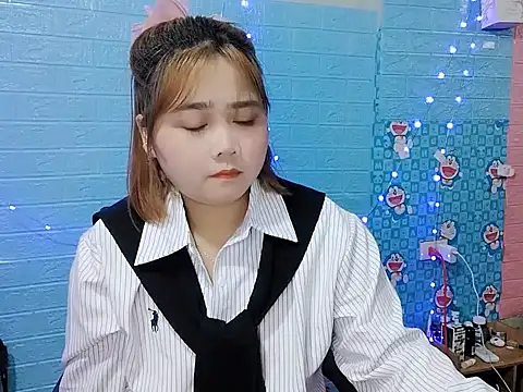 Nhan7868 online show from October 2025 01:55:02 PM