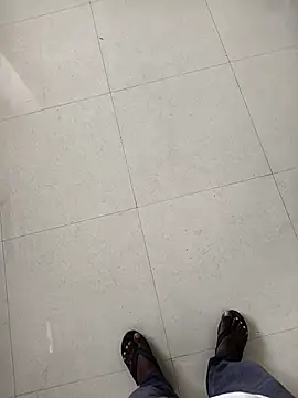 Chanderi19 online show from December 2025 11:37:01 AM