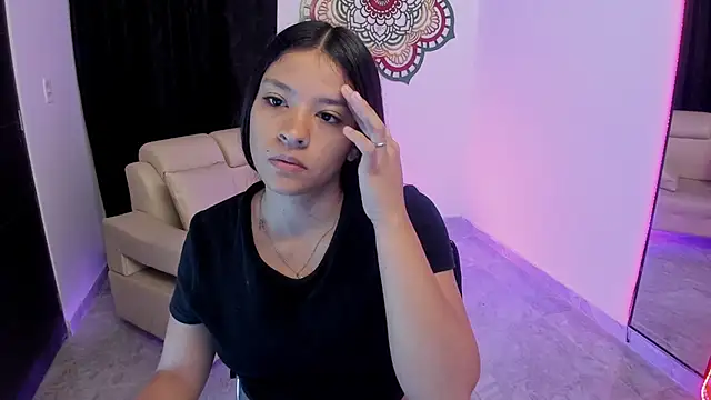 Snapshot of Candy_fox_19 chatting on March 2026 01:16:02 PM Candy fox 19 online show from March 2026 01:16:02 PM