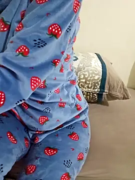 Snapshot of Lamya-dalo3a chatting on March 2026 12:38:01 AM Lamya-dalo3a online show from March 2026 12:38:01 AM