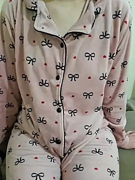 Snapshot of Lamya-dalo3a chatting on March 2026 12:28:02 AM Lamya-dalo3a online show from March 2026 12:28:02 AM