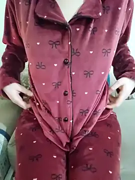 Snapshot of Lamya-dalo3a chatting on March 2026 03:43:01 AM Lamya-dalo3a online show from March 2026 03:43:01 AM