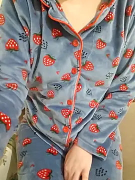 Snapshot of Lamya-dalo3a chatting on March 2026 12:54:01 AM Lamya-dalo3a online show from March 2026 12:54:01 AM