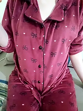 Snapshot of Lamya-dalo3a chatting on April 2026 02:20:02 AM Lamya-dalo3a online show from April 2026 02:20:02 AM