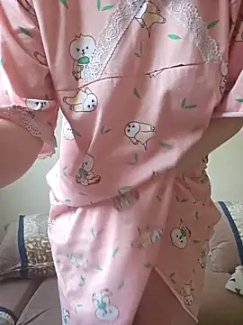 Snapshot of Lamya-dalo3a chatting on April 2026 04:09:02 PM Lamya-dalo3a online show from April 2026 04:09:02 PM