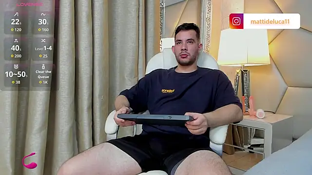 matti de lucaa online show from September 2025 05:38:01 PM