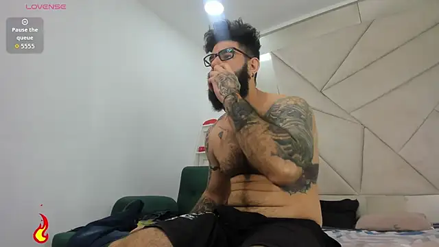 Harald Smed online show from November 2025 12:03:01 PM