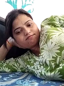 Hot-Pooja25 online show from April 2026 03:17:01 AM