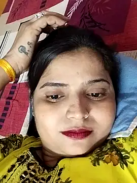 Snapshot of Hot-Pooja25 chatting on April 2026 03:18:02 PM Hot-Pooja25 online show from April 2026 03:18:02 PM