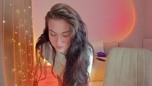 MiaKhallirae online show from December 2025 02:10:02 PM