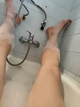 Treport84 online show from November 2025 03:12:01 PM