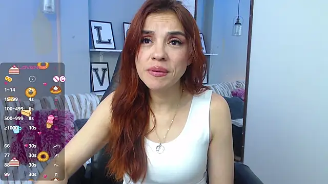 Snapshot of KendallWood_ chatting on April 2026 10:58:02 PM KendallWood online show from April 2026 10:58:02 PM