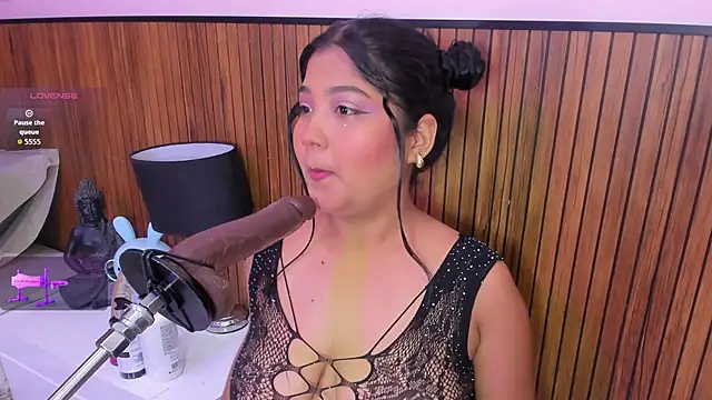 mysticlatina1 online show from October 2025 07:22:01 PM