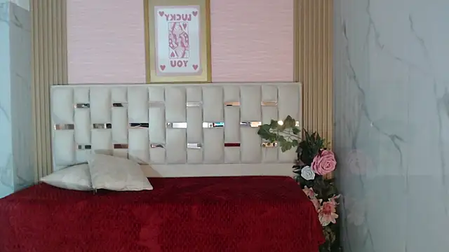 catalina5 s online show from March 2026 03:12:01 AM