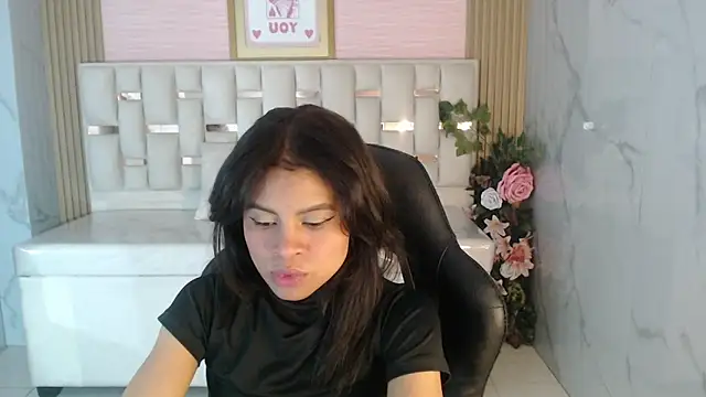 catalina5 s online show from March 2026 03:31:01 AM