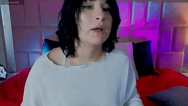 RobinBennett online show from July 2026 04:20:01 PM