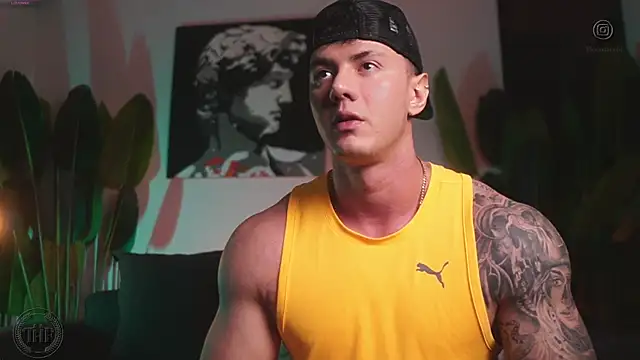 Thomas Falcon online show from November 2025 12:42:01 AM