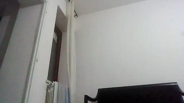 Snapshot of Astrid3 chatting on February 2026 09:22:01 PM Astrid3 online show from February 2026 09:22:01 PM