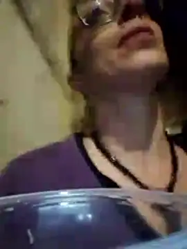 Snapshot of Astrid3 chatting on April 2026 10:02:02 PM Astrid3 online show from April 2026 10:02:02 PM