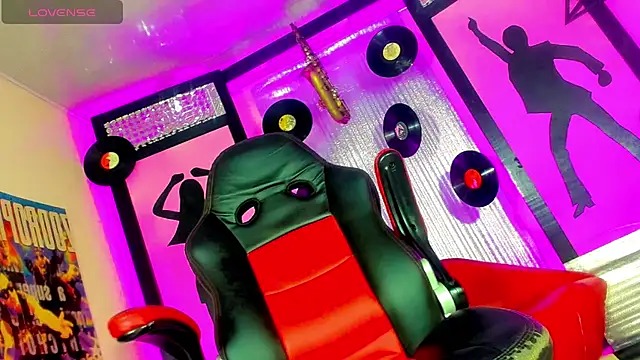 Alondra Campbell online show from October 2025 03:20:02 AM