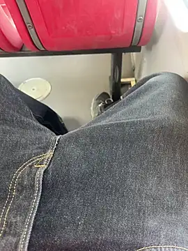 Boyxcock7 online show from November 2025 03:56:01 PM