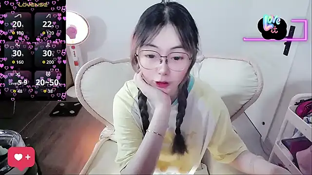 Snapshot of baby-yaya20 chatting on March 2026 12:09:01 PM baby-yaya20 online show from March 2026 12:09:01 PM