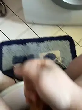 Snapshot of mystery420_ chatting on April 2026 12:29:02 PM mystery420 online show from April 2026 12:29:02 PM