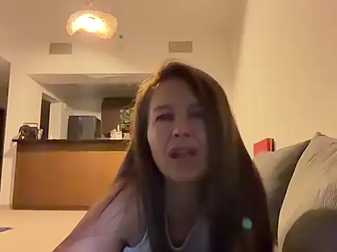 Avelinii online show from June 2026 07:56:02 PM