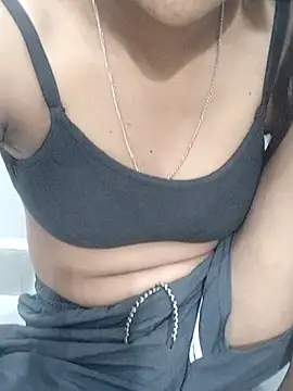 Snapshot of Your_Ayesha56 chatting on April 2026 06:02:01 PM Your Ayesha56 online show from April 2026 06:02:01 PM