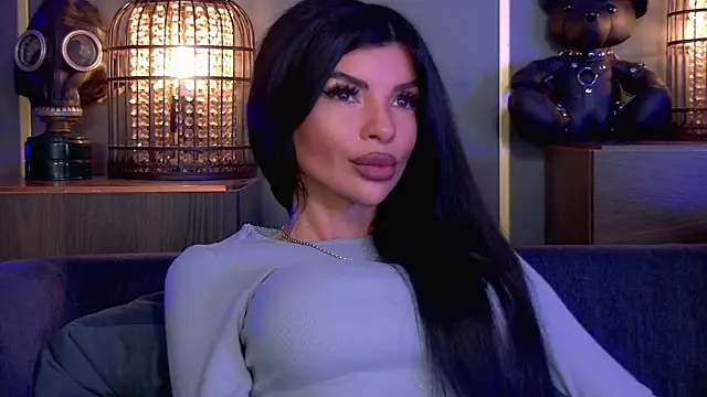 Snapshot of EleniaDevons chatting on March 2026 12:27:01 PM EleniaDevons online show from March 2026 12:27:01 PM