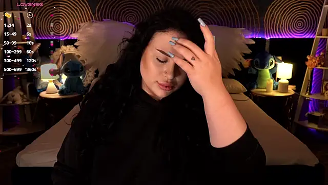 SerahMirabeli online show from November 2025 07:46:02 PM