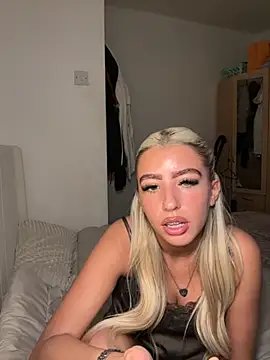 BlondeBetty online show from December 2025 09:48:01 AM