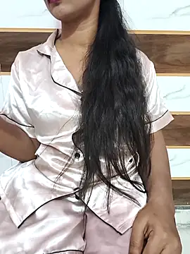 Snapshot of Itz_Mayra_ chatting on October 2025 08:00:02 AM Itz Mayra online show from October 2025 08:00:02 AM