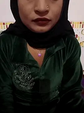 Snapshot of Itz_Mayra_ chatting on December 2025 08:34:01 AM Itz Mayra online show from December 2025 08:34:01 AM