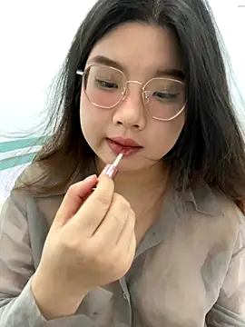 xxwang20 online show from September 2025 12:18:02 PM