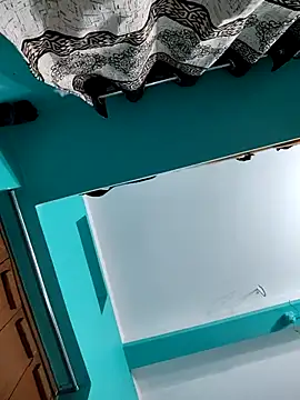 Snapshot of cuteeepriya chatting on October 2025 10:29:02 PM cuteeepriya online show from October 2025 10:29:02 PM