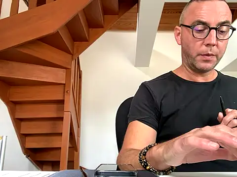 Snapshot of Marronglace1 chatting on October 2025 12:25:01 PM Marronglace1 online show from October 2025 12:25:01 PM