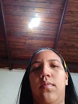 girlpee online show from April 2026 02:20:01 PM