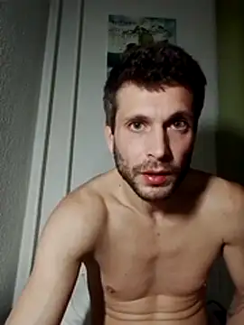 Snapshot of Malcom2f chatting on January 2026 03:09:02 AM Malcom2f online show from January 2026 03:09:02 AM